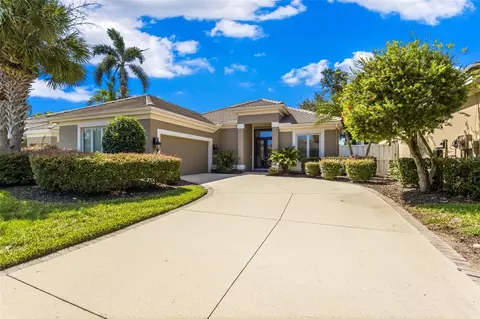 Exterior - 8762 52nd Ave E, Bradenton, FL 34211 photo 4 of 23