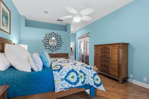 Bedroom - 8762 52nd Ave E, Bradenton, FL 34211 photo 4 of 7