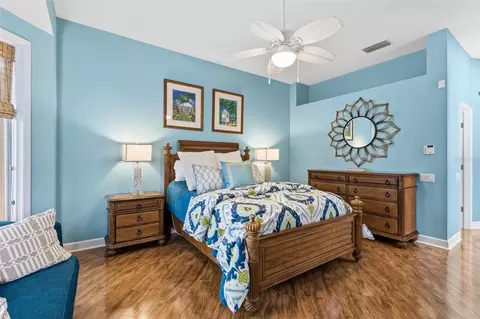Bedroom - 8762 52nd Ave E, Bradenton, FL 34211 photo 2 of 7