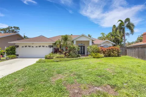 2426 Icecapade Dr, Sarasota, FL 34240