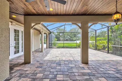 Exterior - 1436 Hickory View Cir, Parrish, FL 34219 photo 5 of 19