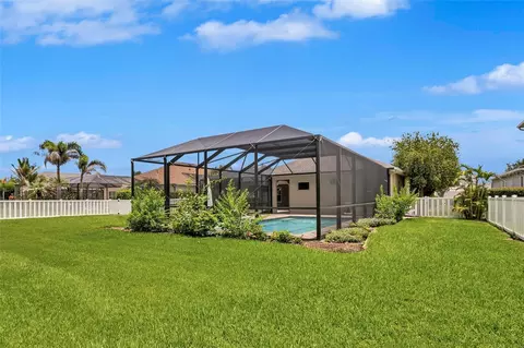Exterior - 1436 Hickory View Cir, Parrish, FL 34219 photo 14 of 19