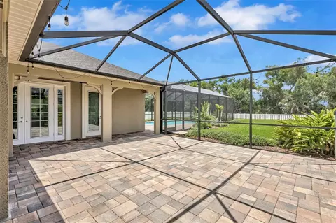 Exterior - 1436 Hickory View Cir, Parrish, FL 34219 photo 11 of 19