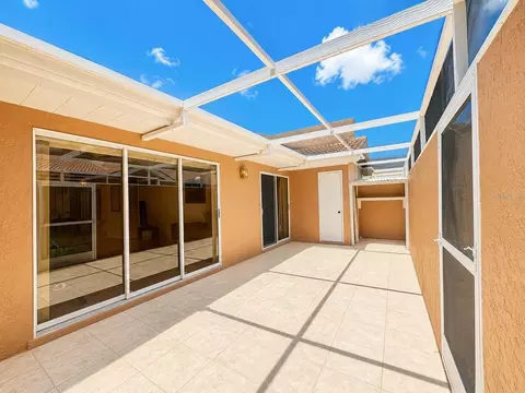 Exterior - 5530 37th St E, Bradenton, FL 34203 photo 5 of 13