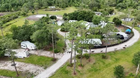 1375 W Ash Rd, Labelle, FL 33935 photo 2