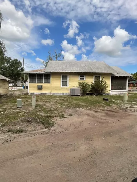 628 E Magnolia St, Arcadia, FL 34266 photo 3