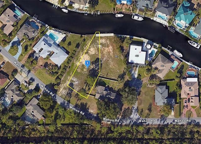 475 Wahoo Rd, Panama City Beach, FL 32408