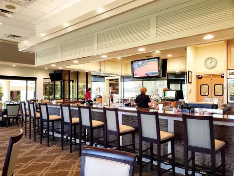 Dining - 4236 Pro Am Ave E, Bradenton, FL 34203 photo 9 of 9