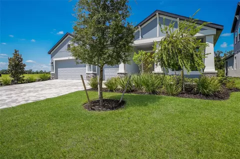 Exterior - 3673 142nd Ter E, Parrish, FL 34219 photo 3 of 11
