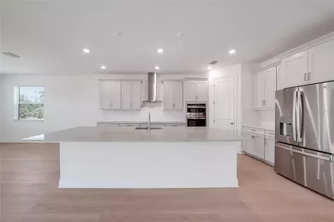 Kitchen - 3673 142nd Ter E, Parrish, FL 34219 photo 1 of 6
