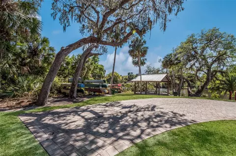 Exterior - 3673 142nd Ter E, Parrish, FL 34219 photo 8 of 11