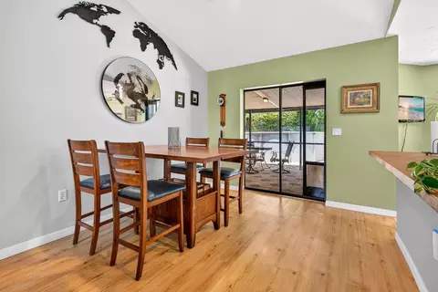 Dining - 5610 33rd Ln E, Bradenton, FL 34203 photo 2 of 2