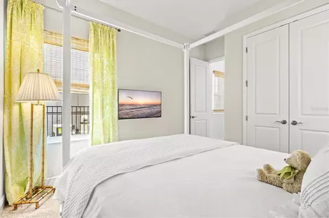 Bedroom - 8818 Eastwyck Dr, Parrish, FL 34219 photo 5 of 7