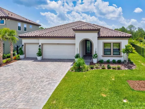 Exterior - 8818 Eastwyck Dr, Parrish, FL 34219 photo 3 of 31