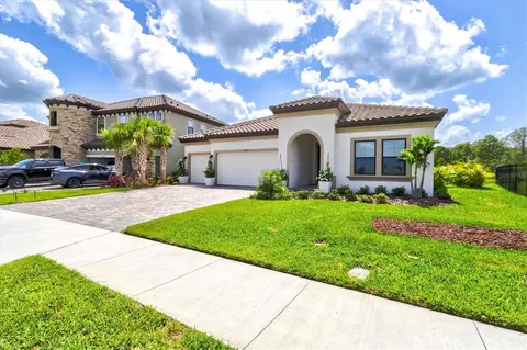 Exterior - 8818 Eastwyck Dr, Parrish, FL 34219 photo 8 of 31