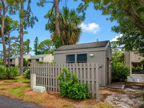 Exterior - 701 Pine Run Dr #701, Osprey, FL 34229 photo 9 of 13