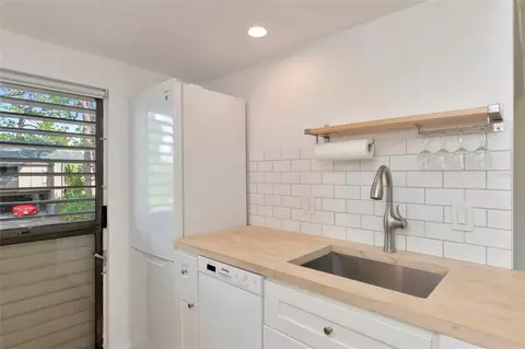 Other - 701 Pine Run Dr #701, Osprey, FL 34229 photo 3 of 6