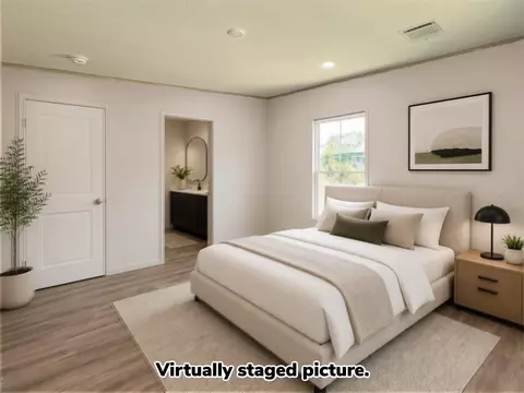 Bedroom - 175 Smith St, Mulberry, FL 33860 photo 4 of 5