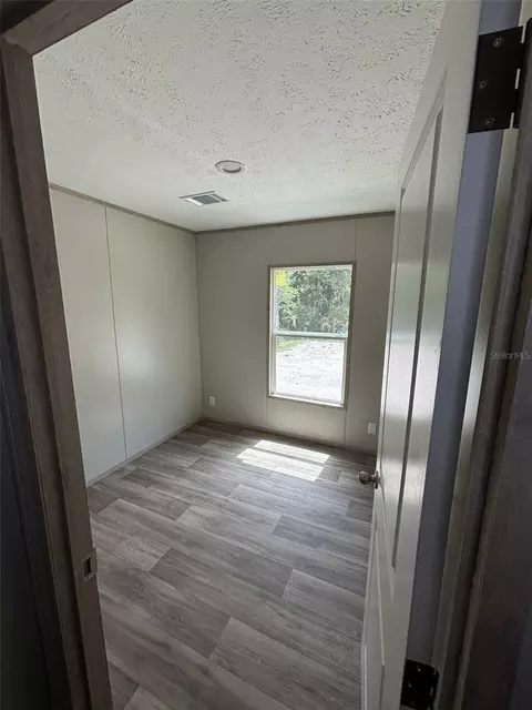 Bedroom - 175 Smith St, Mulberry, FL 33860 photo 3 of 5