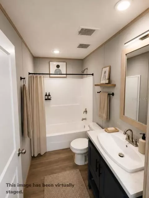 Bath - 175 Smith St, Mulberry, FL 33860 photo 7 of 7