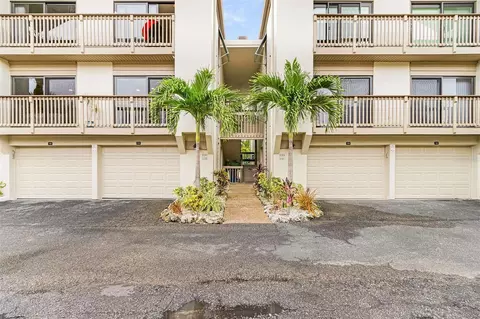 1135 Lake House Cir #C115, Sarasota, FL 34242