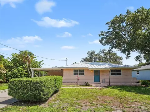 3035 Hillview St, Sarasota, FL 34239