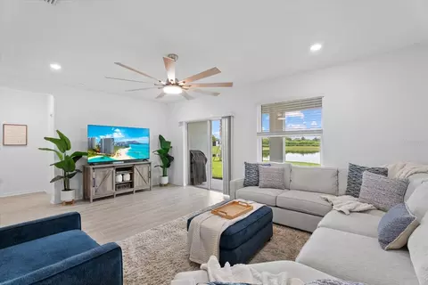 Living - 10032 Last Light Gln, Parrish, FL 34219 photo 1 of 2