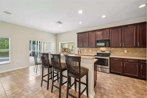 Kitchen - 8124 115th Ave E, Parrish, FL 34219 photo 2 of 7