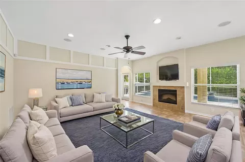 Living - 8124 115th Ave E, Parrish, FL 34219 photo 1 of 5