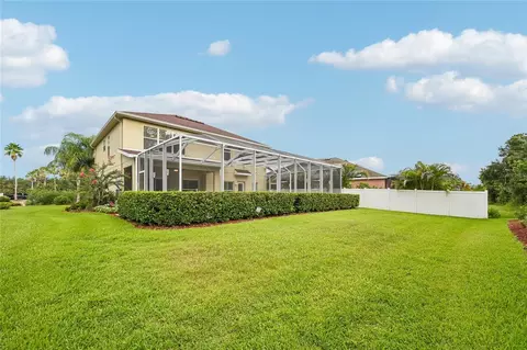 Exterior - 8124 115th Ave E, Parrish, FL 34219 photo 7 of 14
