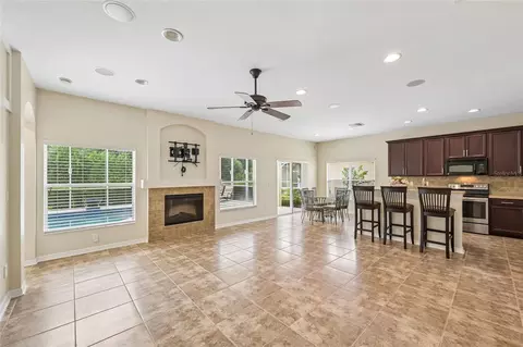 Living - 8124 115th Ave E, Parrish, FL 34219 photo 3 of 5