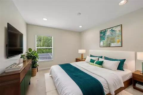 Bedroom - 8124 115th Ave E, Parrish, FL 34219 photo 9 of 16