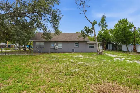 Exterior - 2425 9th Ave E, Bradenton, FL 34208 photo 6 of 6
