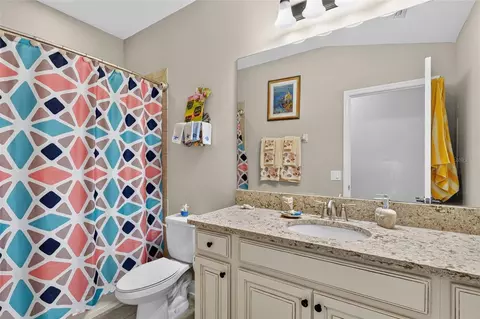 Bath - 5274 78th St Cir E, Bradenton, FL 34203 photo 6 of 7