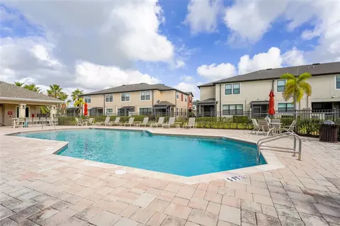 Exterior - 5274 78th St Cir E, Bradenton, FL 34203 photo 13 of 15