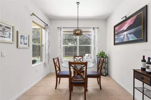 Dining - 11739 Fennemore Way, Parrish, FL 34219 photo 4 of 5