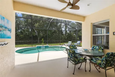 Exterior - 11739 Fennemore Way, Parrish, FL 34219 photo 4 of 16