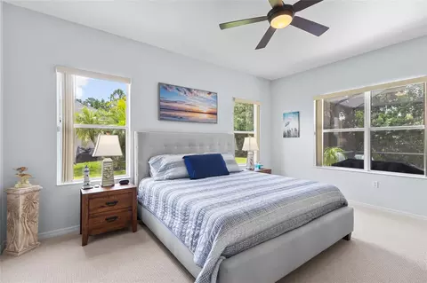 Bedroom - 11739 Fennemore Way, Parrish, FL 34219 photo 3 of 8