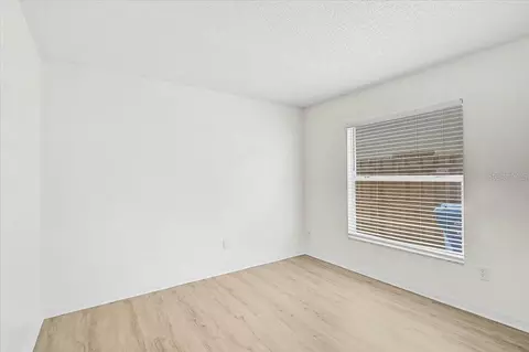 Bedroom - 13616 Laraway Dr, Riverview, FL 33579 photo 5 of 6