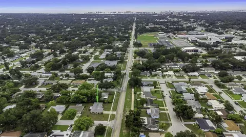 View/Area - 2077 Druid Rd E, Clearwater, FL 33764 photo 6 of 6
