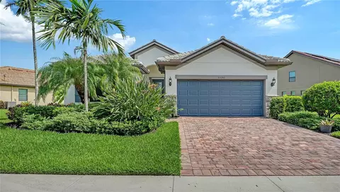 5590 Rain Lily Ct, Sarasota, FL 34238