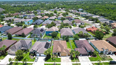 View/Area - 8443 White Poplar Dr, Riverview, FL 33578 photo 3 of 12
