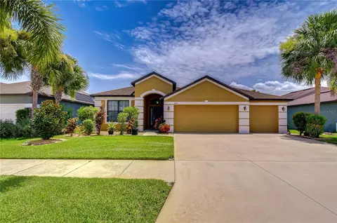 Exterior - 8443 White Poplar Dr, Riverview, FL 33578 photo 4 of 34
