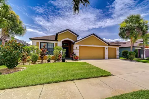 Exterior - 8443 White Poplar Dr, Riverview, FL 33578 photo 5 of 34