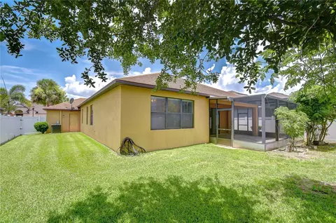 Exterior - 8443 White Poplar Dr, Riverview, FL 33578 photo 18 of 34
