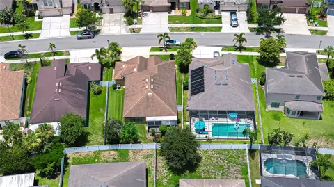 View/Area - 8443 White Poplar Dr, Riverview, FL 33578 photo 4 of 12