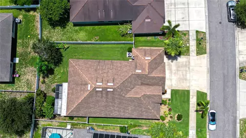 View/Area - 8443 White Poplar Dr, Riverview, FL 33578 photo 6 of 12