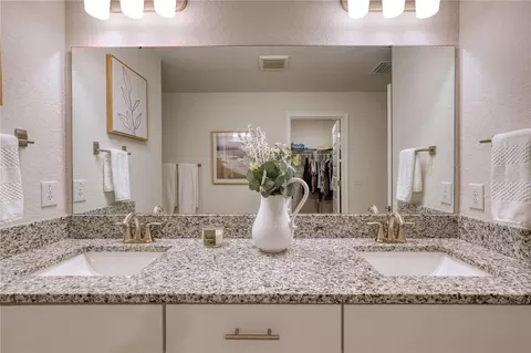 Bath - 9406 43rd Ct E, Parrish, FL 34219 photo 1 of 6
