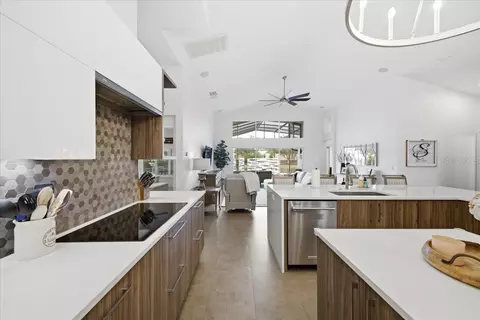 4708 Tilden Park Ct, Bradenton, FL 34211