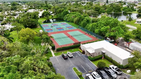 View/Area - 511 Lakeside Dr #511, Bradenton, FL 34210 photo 1 of 1